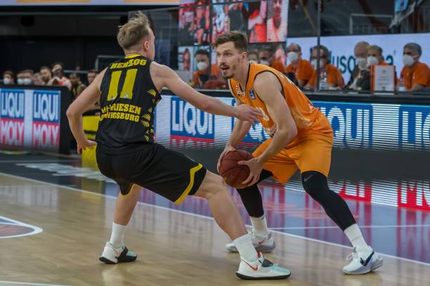 过初步询价 过初步询价